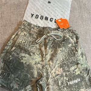 NWT YoungLA - TREE CAMO COTTON SHORTS